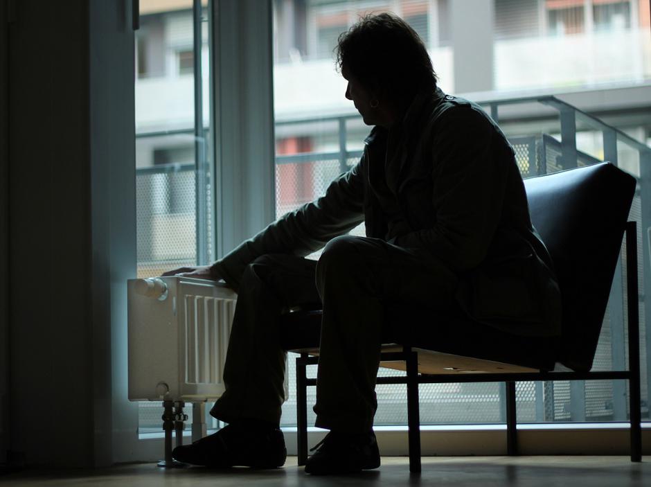 Ljubljana 29.03.11, Celovski dvori, stanovalec, radiator, ogrevanje, foto: Benja | Avtor: Benjamin Kovač