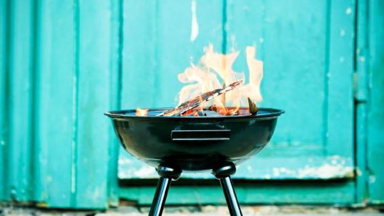 Pri peki zelenjave bodimo pozorni na površino zelenjave, ki se dotika vroče povr