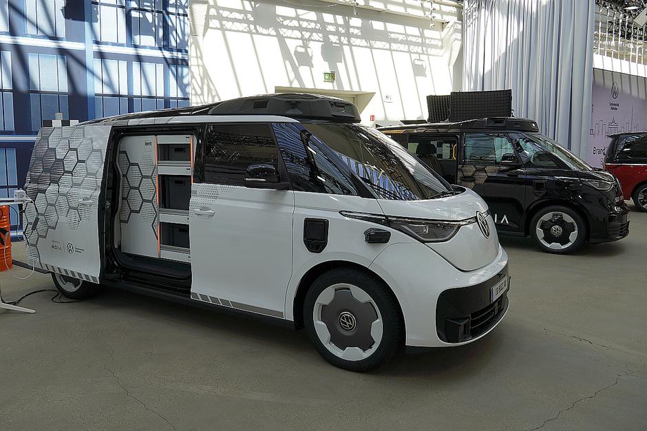 Volkswagen LGV, caddy, multivan, transporter, ID buzz, ID buzz cargo, amarok, california | Avtor: Matija_Janežič