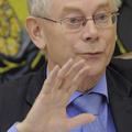 Belgijski premier Herman van Rompuy se kljub pozivom po ženskem vodstvu najpogos