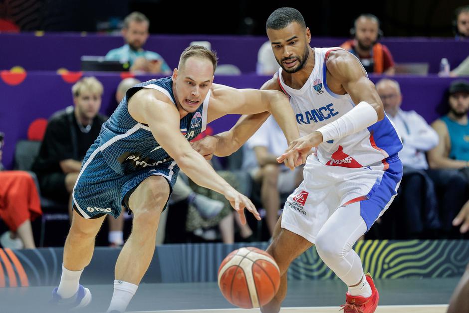 eurobasket 2025 francija slovenija, klemen prepelič | Avtor: Saša Despot