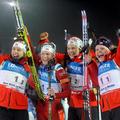 sp biatlon ženske štafete norveška tora berger