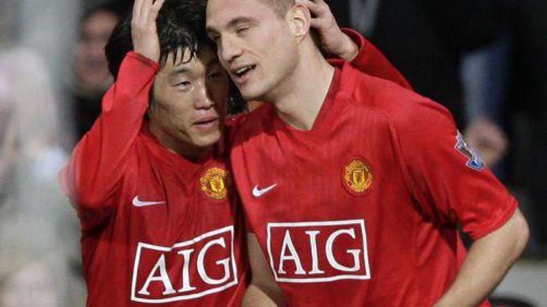 Nemanja Vidić bi utegnil zamenjati klubske barve.