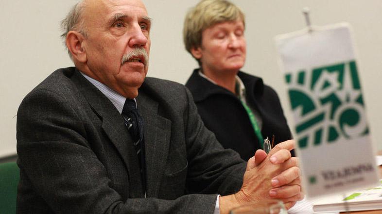 Dušan Kidrič pripravlja tudi popravke statuta Vzajemne, da bi bilo konec nepravi