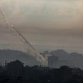 Hamas z raketami napadel Izrael