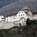 Grad kraljeve družine v Vaduzu. FOTO: AFP