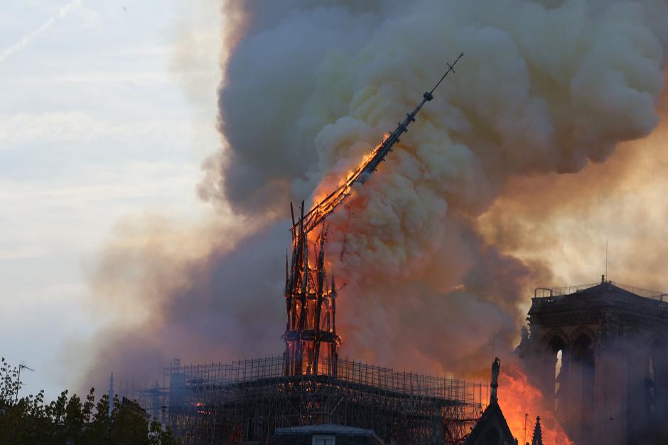 Notre-Dame požar | Avtor: Epa