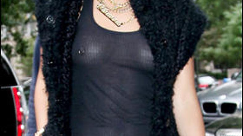 Olepšani kovinski bradavici