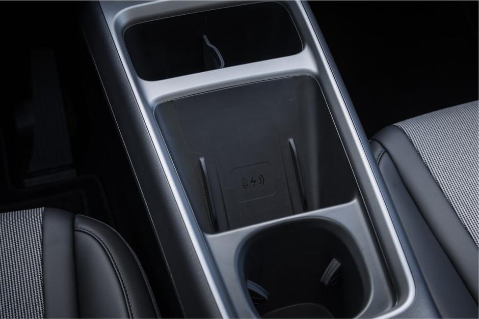 BYD dolphin G | Avtor: BYD