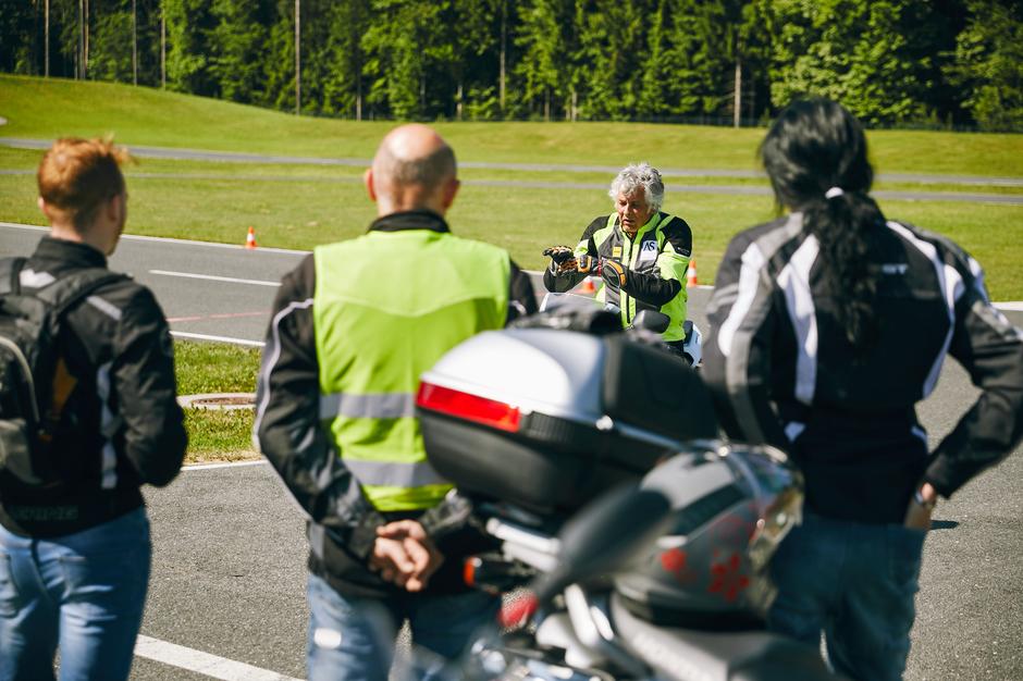 Trening varna vožnje za motoriste | Avtor: Uroš Podlogar 