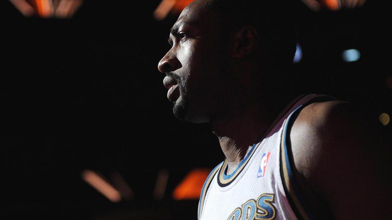 Dokler sodniki ne razsodijo, GIlbert Arenas ne sme igrati v NBA. (Foto: Reuters)