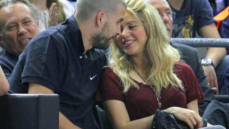 Shakira in Gerard Pique