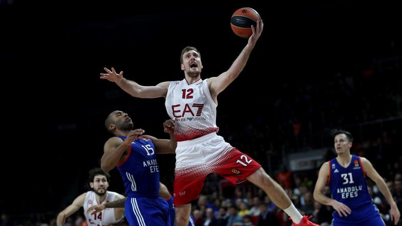 Zoran Dragić Anadolu Efes EA7 Milano Evroliga