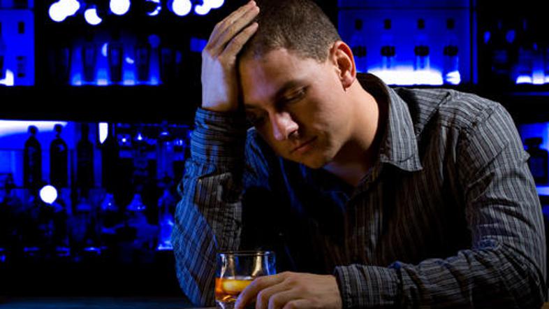 Kultura pitja alkohola pri Britancih je zelo zaskrbljujoča. (Foto: Shutterstock)