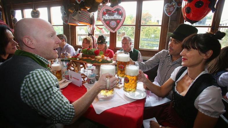 Oktoberfest München Guardiola Sammer Christina žena zaročenka