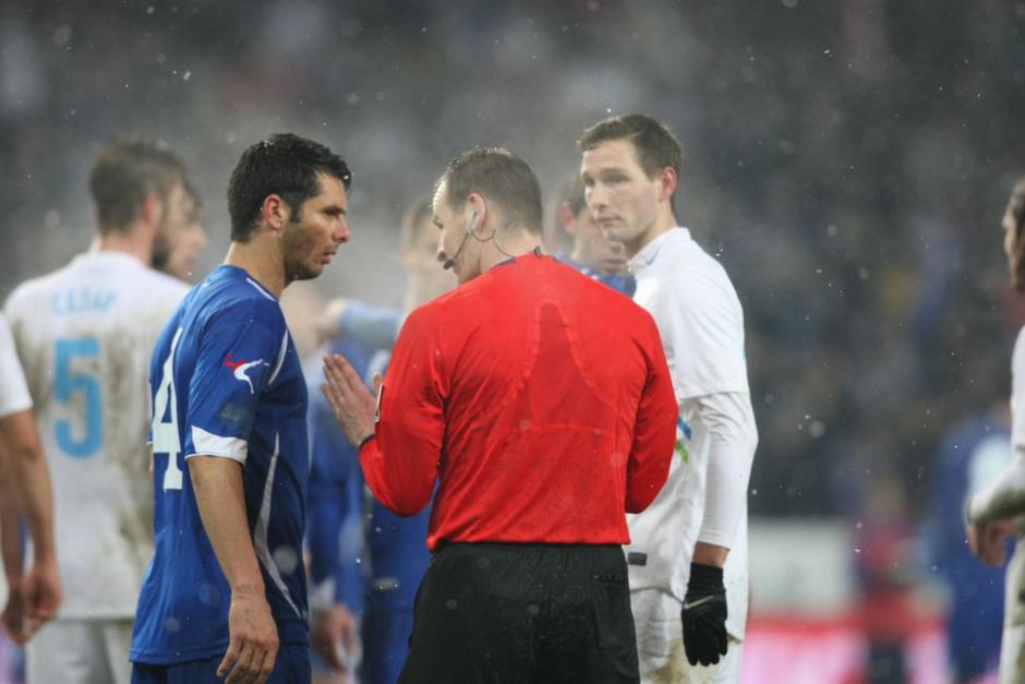 Spahić Matavž sodnik Kralovec slovenija bih prijateljska tekma stožice nogomet s | Avtor: Saša Despot