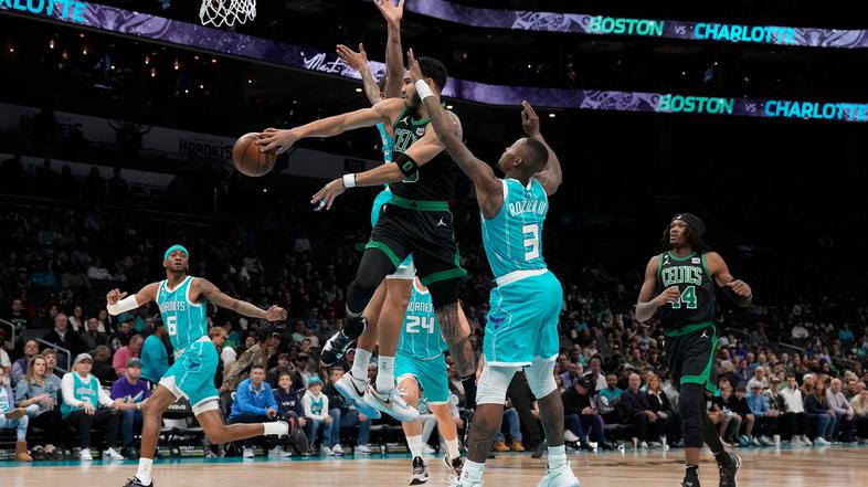 Jayson Tatum Hornets Celtics