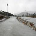 Razmere v Koreji so daleč od primernih za tekme: dež, malo snega, visoke tempera