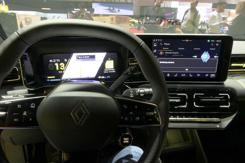 Renautl R5 electric ženeva 2024 | Avtor: Matija_Janežič