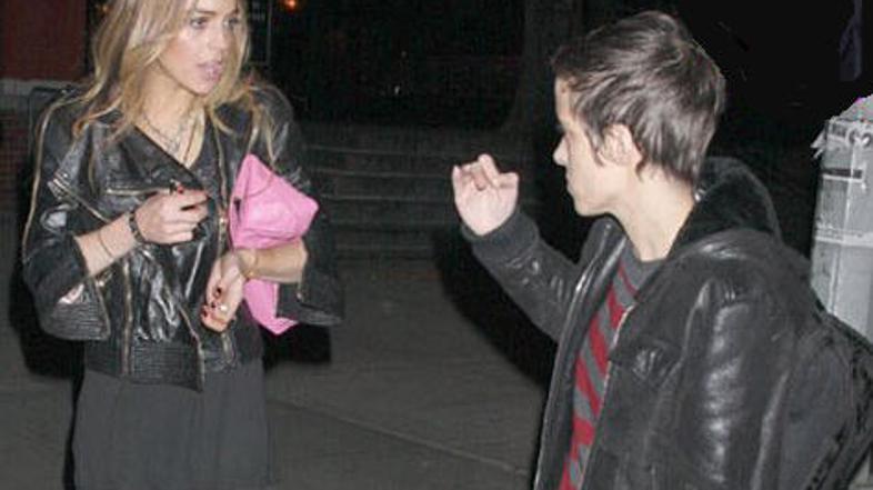 Samantha in Lindsay sta se pred koncem njunega razmerja v javnosti večkrat sprli