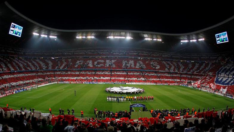 Allianz Arena navijaci koreografija München