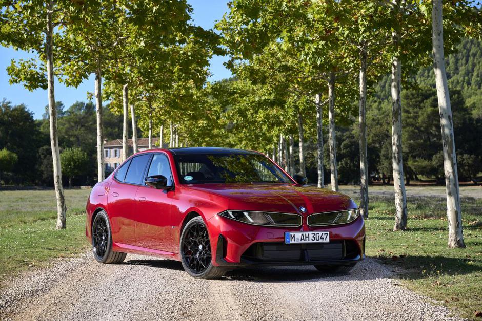 BMW serija 3 | Avtor: BMW/Wolfgang Groeger-Meier/Tom Kirkpatrick