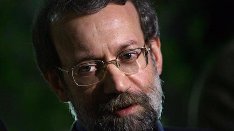 Laridžani, nekdanji jedrski pogajalec, je študiral matematiko in filozofijo, med