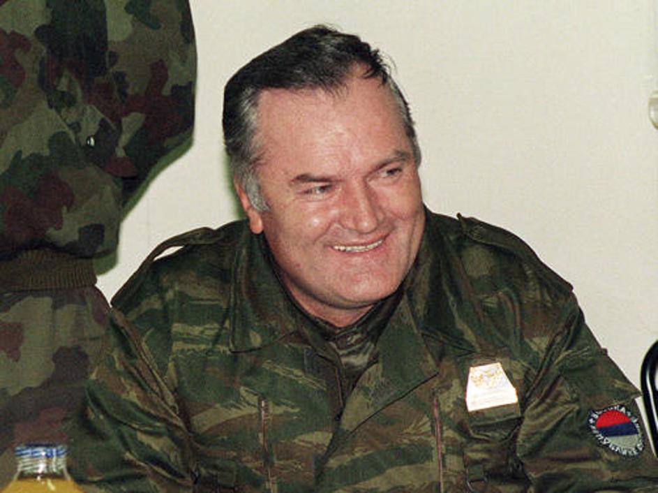 Ratko Mladić, poveljnik bosanskih Srbov med vojno in eden izmed najbolj iskanih 