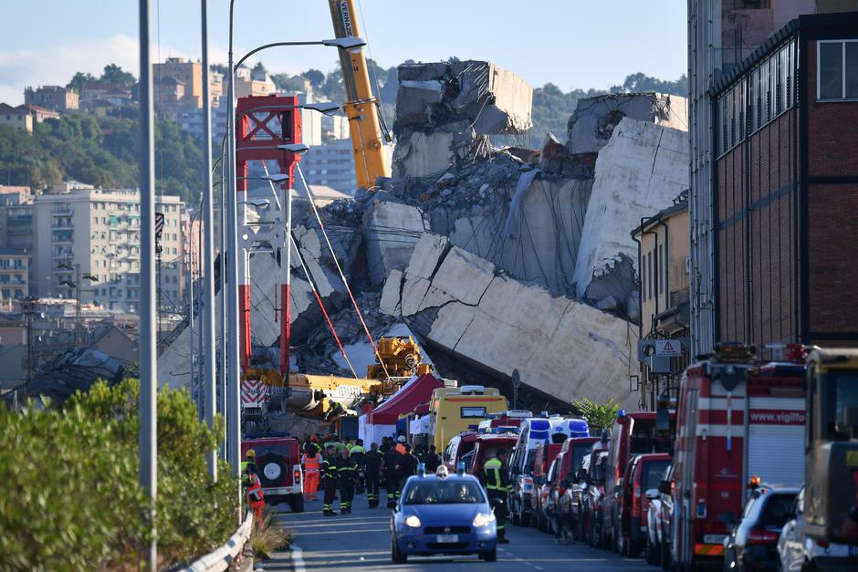 Genova, zrušen viadukt | Avtor: Epa
