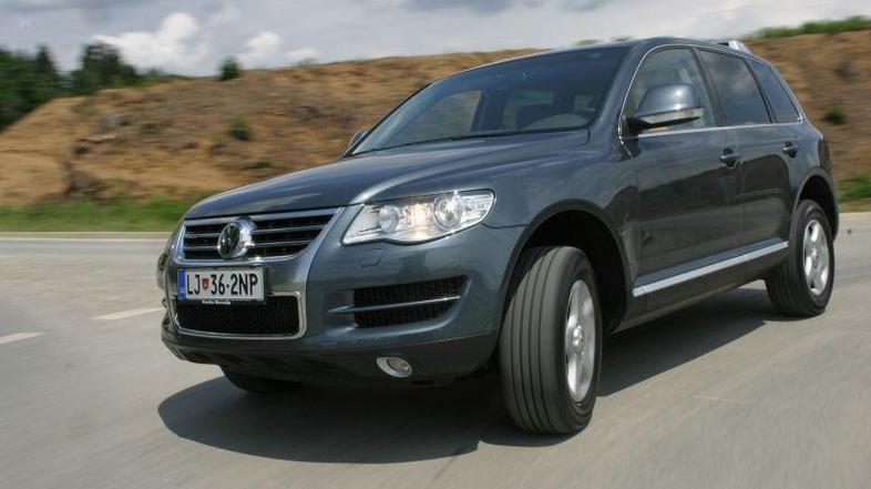 Touareg se je po štirih letih še vedno sposoben spoprijemati s konkurenco.