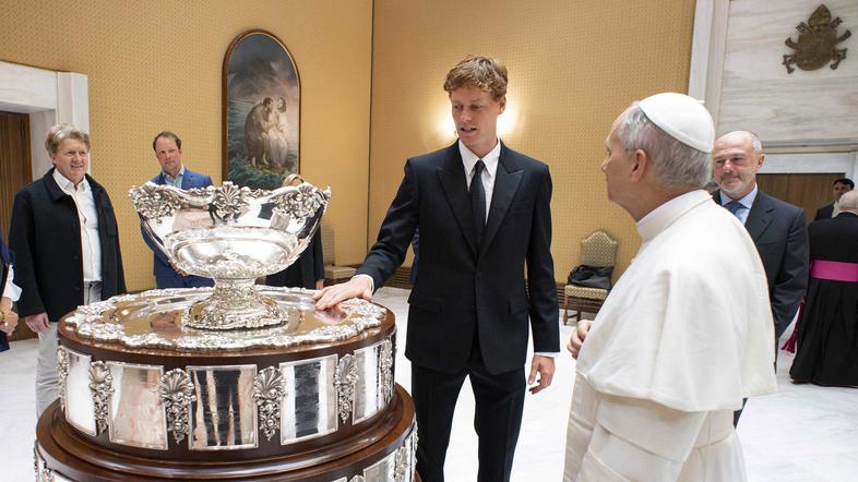 Jannik Sinner in papež Leon XIV.