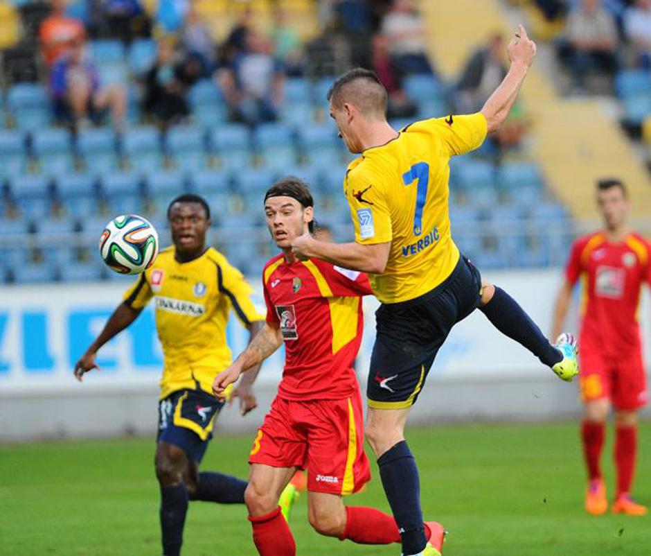 Benjamin Verbič Suuny Omoregie Celje Rudar Velenje PLTS | Avtor: Reševalni pas/Twitter