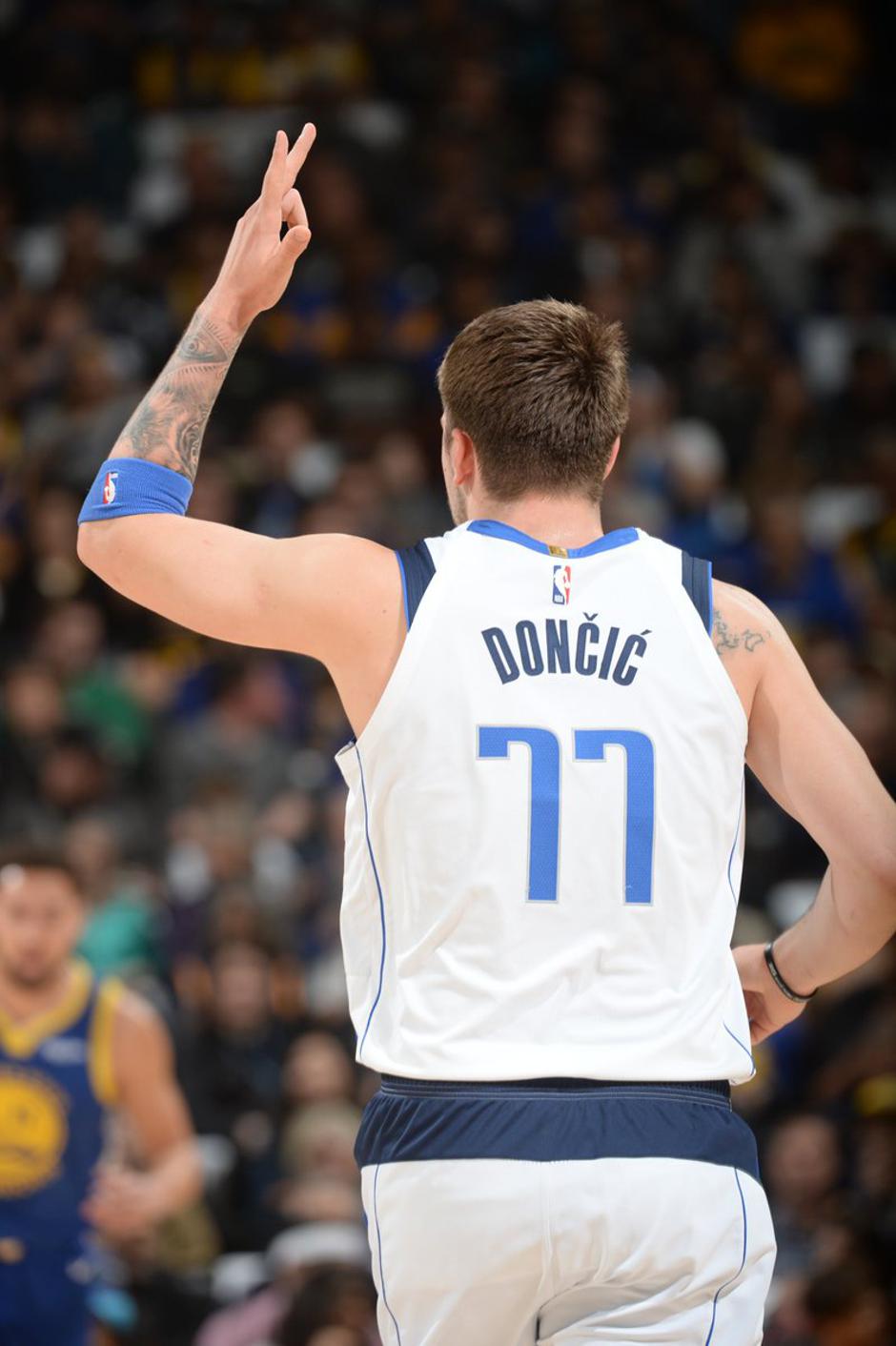 Luka Dončić Oakland | Avtor: Reševalni pas/Twitter