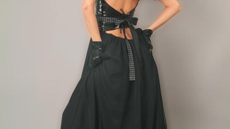 Glede na videz lepotice v priložnostni obleki je bil Ben Affleck prikrajšan za u