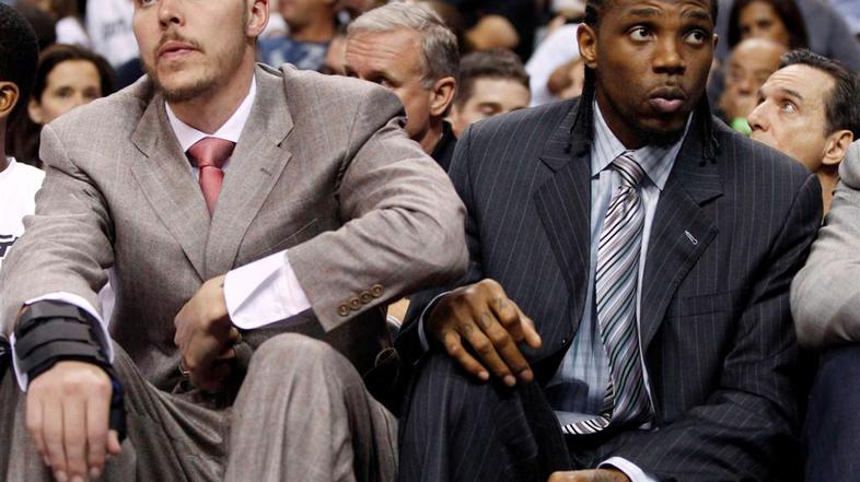 Mike Miller, ki naj bi dajal trojke, zaradi poškodbe sploh še ni zaigral, Udonis