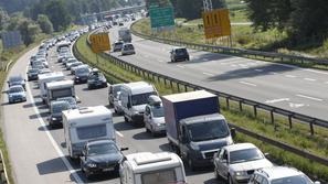 Zastoj na primorski avtocesti