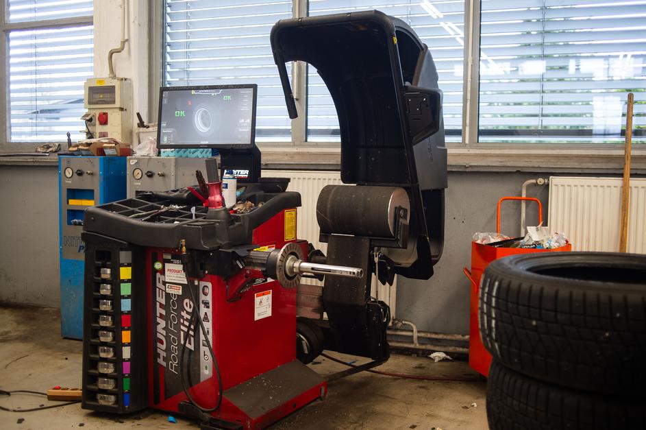 Servis vozil Peugeot