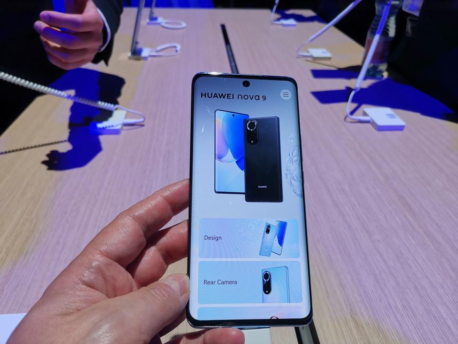 Huawei nova 9 | Avtor: 