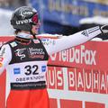 Slovenski skakalci so na ekipni tekmi nastopili brez Roberta Kranjca (na sliki) 