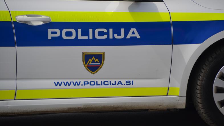 Policija