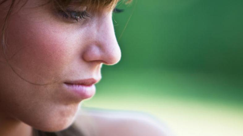 Posledice nepravilnega delovanja žleze ščitnice niso prijetne.