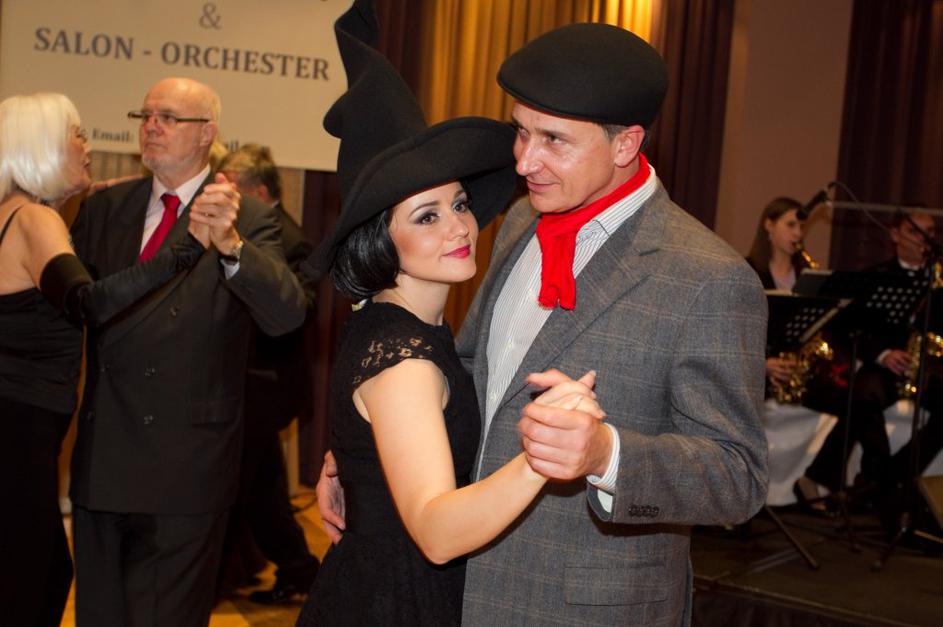 Katarina Mala, Robert