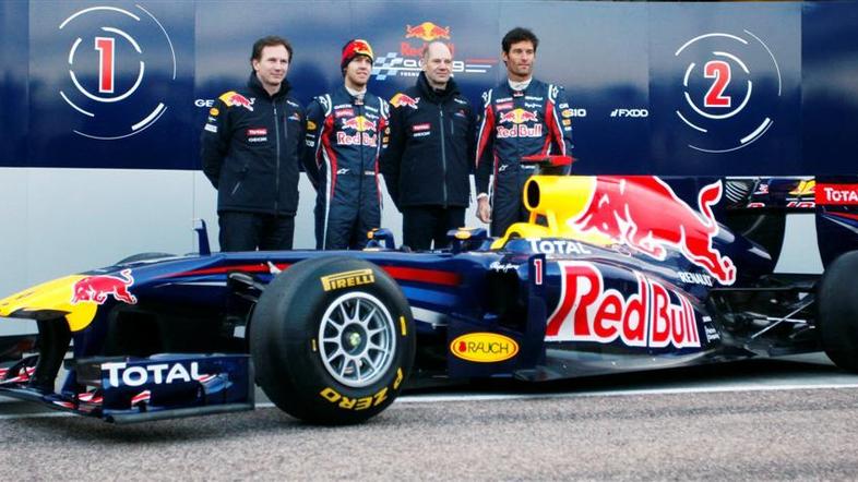 Christian Horner se ne namerava odreči uslugam Vettla in Webbra. (Foto: Reuters)