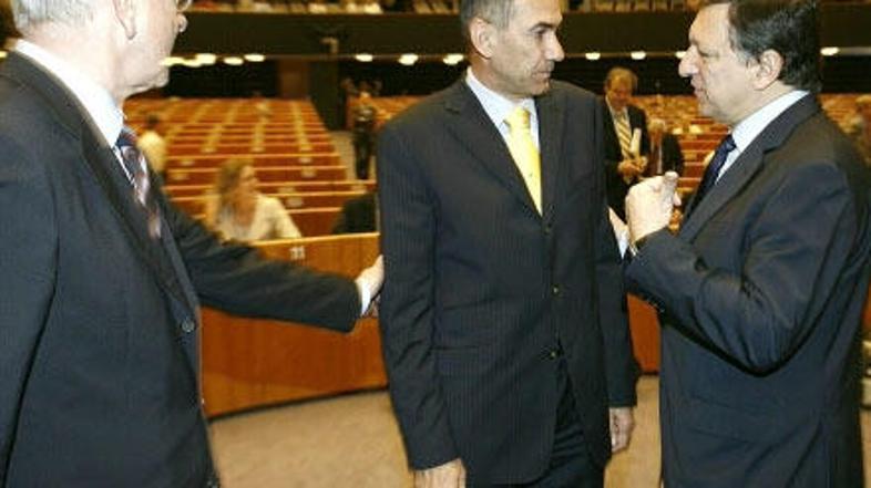 Janša v družbi predsednikov Evropskega parlamenta in komisije