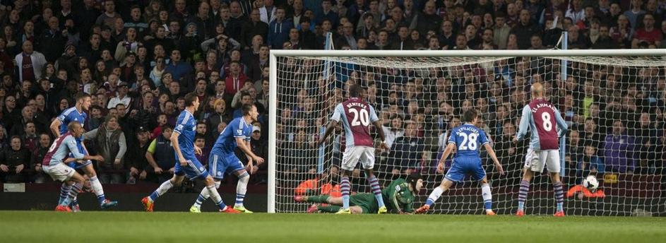 Delph Čech Aston Villa Chelsea Premier League Anglija liga prvenstvo