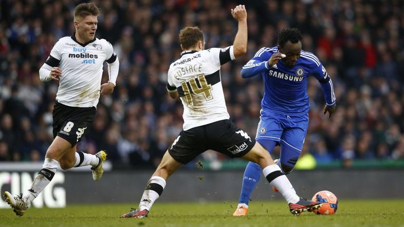  chelsea fa pokal derby county michael essien