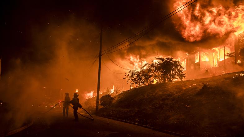 ogenj požar kalifornija