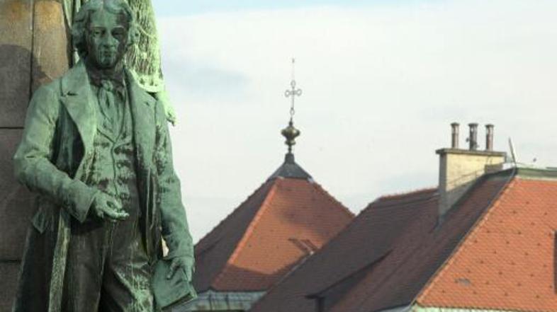 Zamisel, da bi rojstni dan pesnika Franceta Prešerna proslavili z dnevom odprtih
