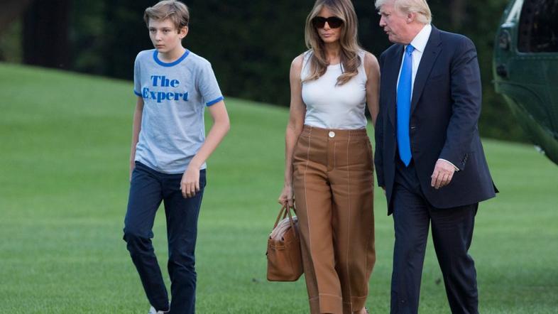 donald, melania, barron trump