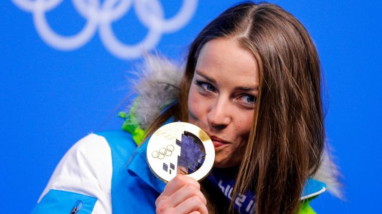Maze podelitev medalja kolajna smuk Soči olimpijske igre